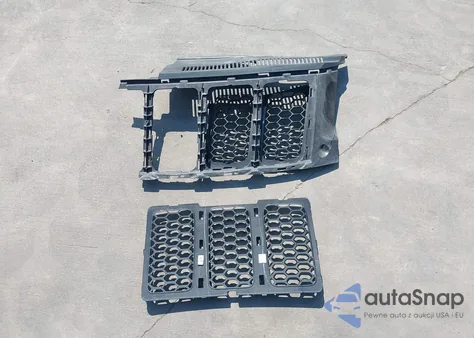 2015 Jeep Grand Cherokee High Altitude из США, поврежденный, VIN 1C4RJFCG3FC939764